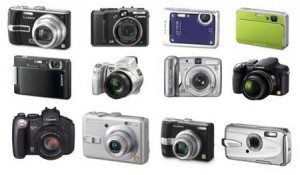 Hay muchos tipos de cámaras digitales compactas, desde las más básicas, hasta con prestaciones avanzadas. 