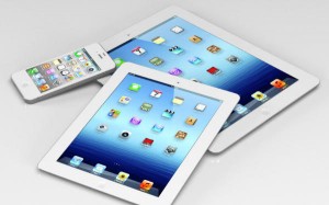 Apple ya ha variado ligeramente de sus tamaños estándar con el iPad Mini de 7,9 pulgadas y el iPhone 5 de 4 pulgadas. 