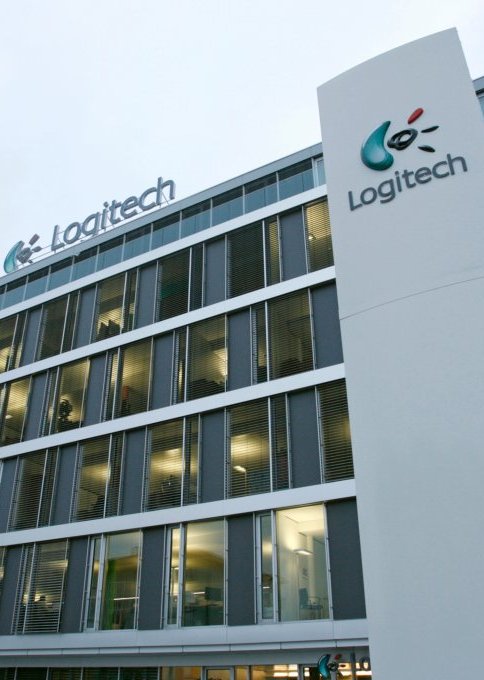 Logitech te ofrece el universo táctil de Windows 8
