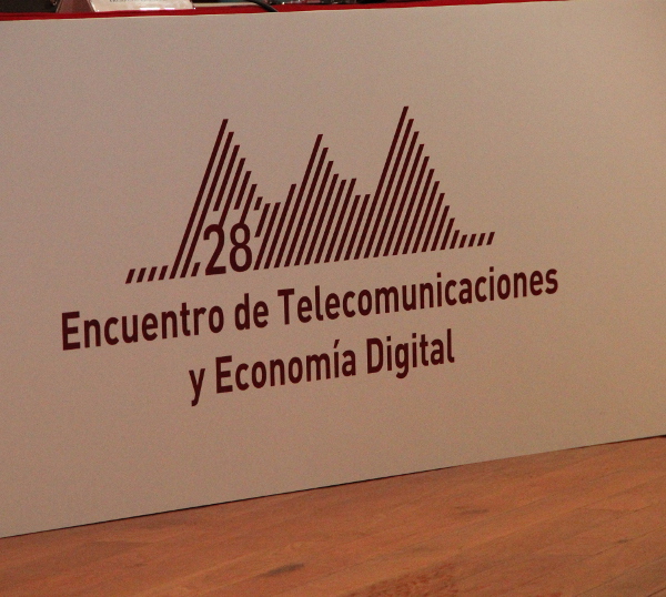 Garaña busca partners para construir la empresa móvil