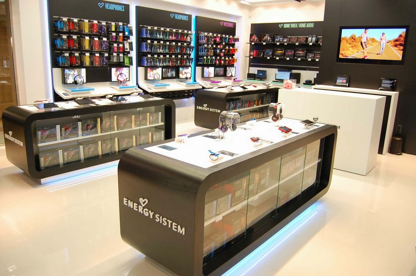 Energy Sistem abre una nueva tienda minorista