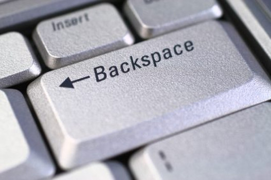 Компьютер backspace