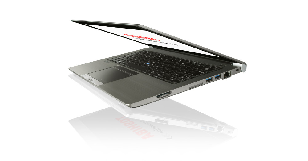 Toshiba lanza una gama de ultraligeros profesionales de gama alta