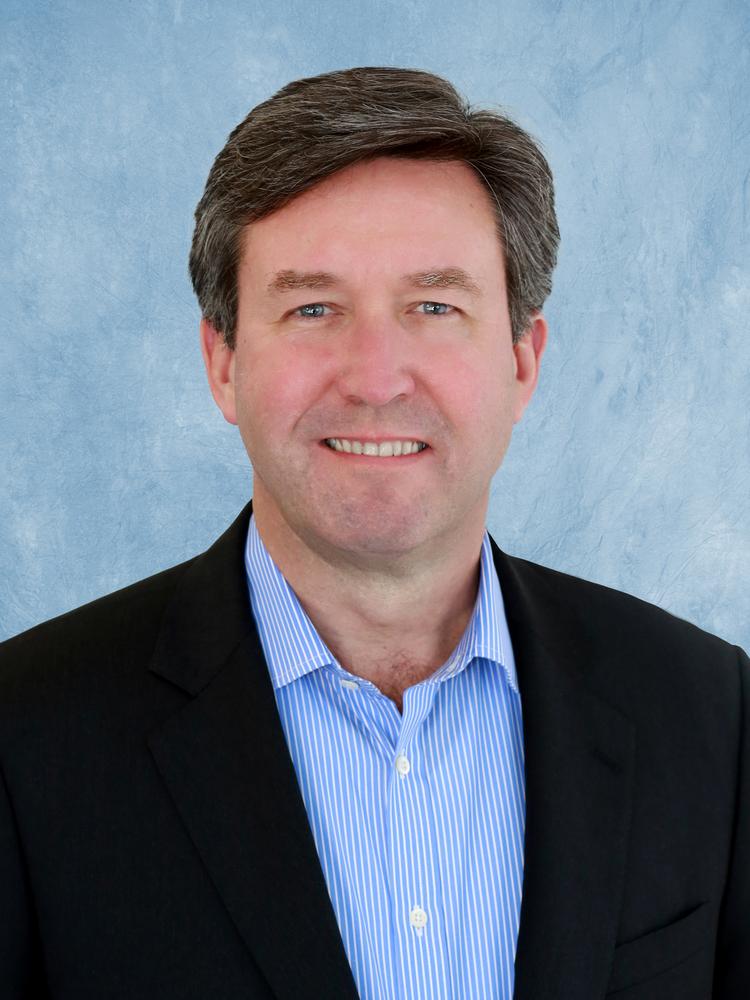 Blair Crump nuevo director de ventas de Sage