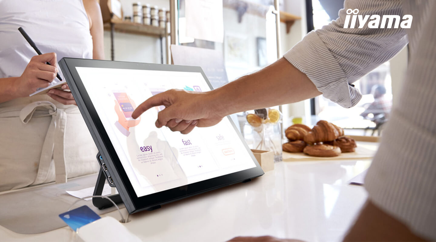 EET renueva su colaboración con iiyama