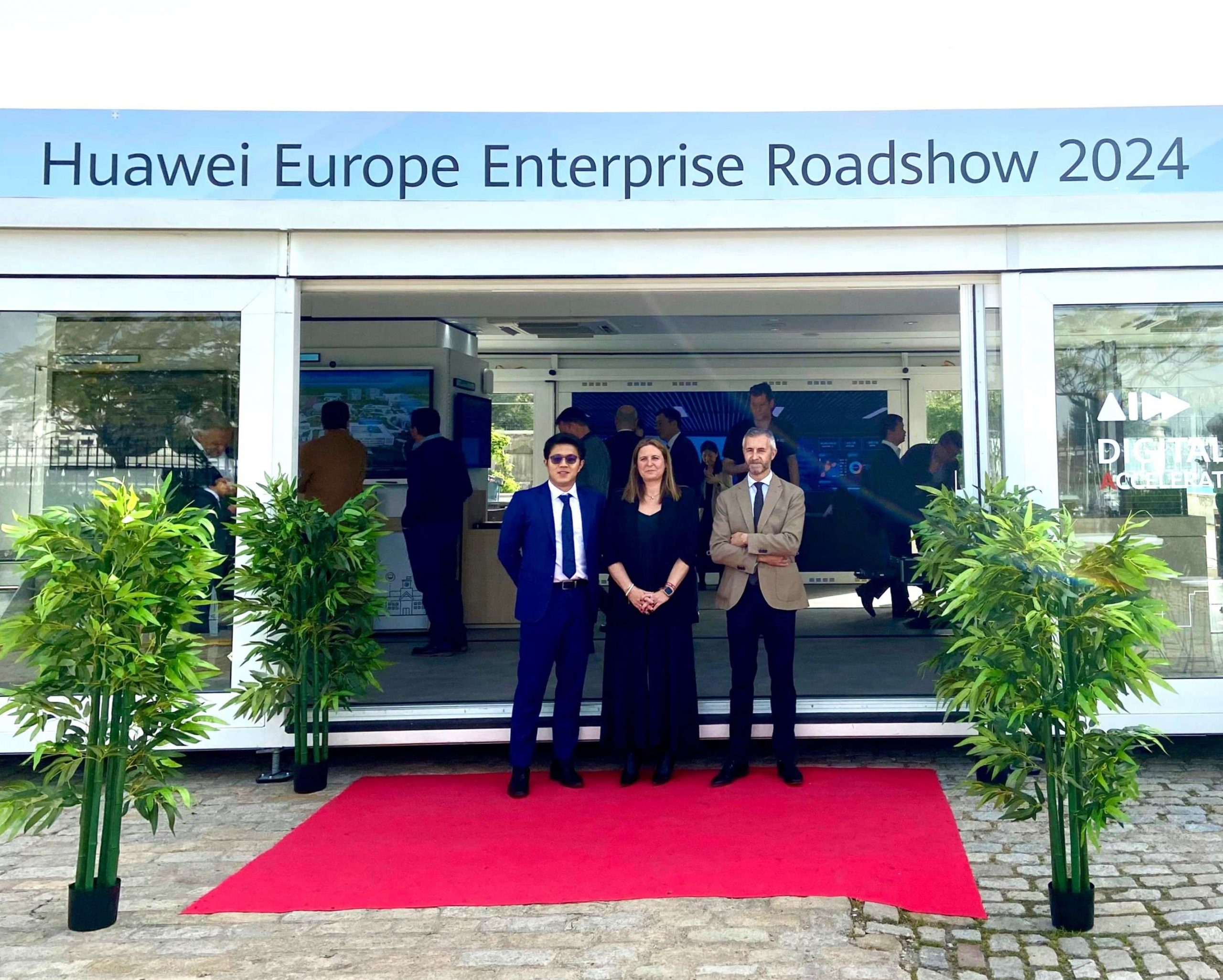 Huawei recorre España con su centro tecnológico itinerante
